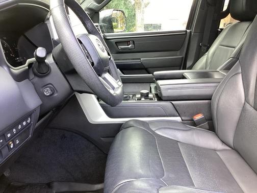 2024 Toyota Tundra Platinum