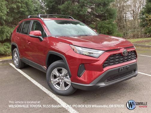 2025 Toyota RAV4 XLE