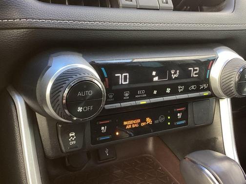 2022 Toyota RAV4 Limited