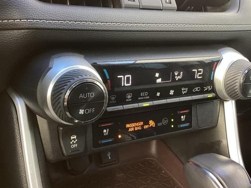 2022 Toyota RAV4 Limited