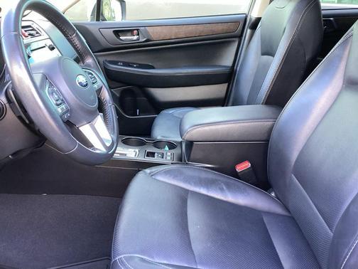 Carbide Gray Metallic 2017 Subaru Outback 2.5i Limited