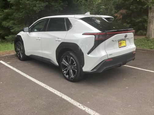 2024 Toyota bZ4X Limited