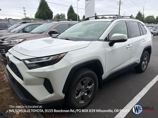 Ice Cap 2024 Toyota RAV4 Hybrid XLE