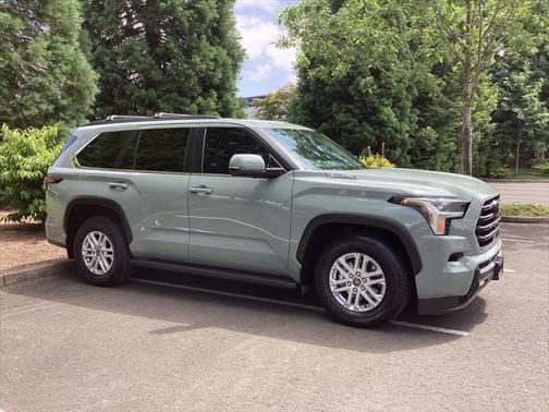 2024 Toyota Sequoia SR5