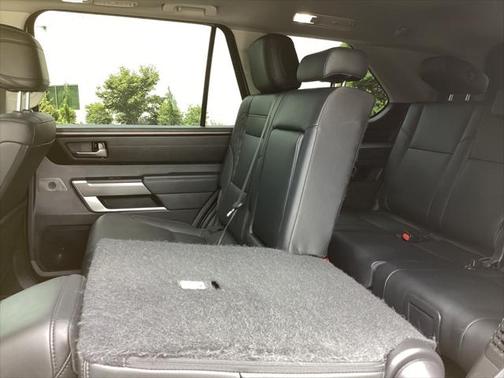2024 Toyota Sequoia SR5