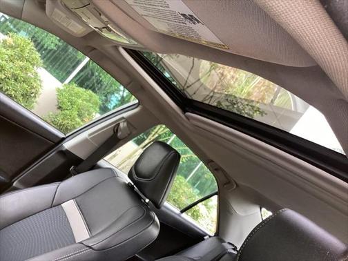 2014 Toyota Camry SE Sport