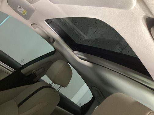 Lunar Silver Metallic 2018 Honda Civic EX