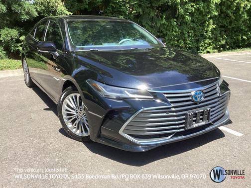Midnight Black Metallic 2021 Toyota Avalon Hybrid Limited