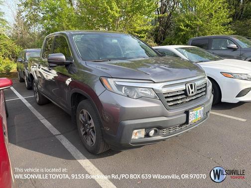 Modern Steel Metallic 2017 Honda Ridgeline RTL