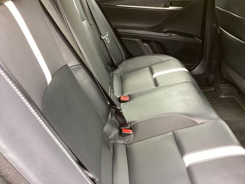 Midnight Black Metallic 2025 Toyota Camry SE