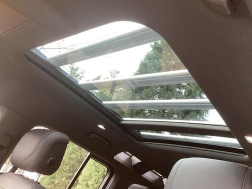 2022 Land Rover Defender 110 X