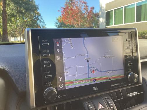 2019 Toyota RAV4 Hybrid SE
