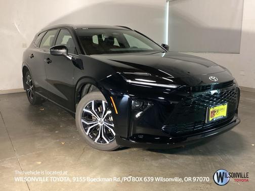 2025 Toyota Crown Signia XLE