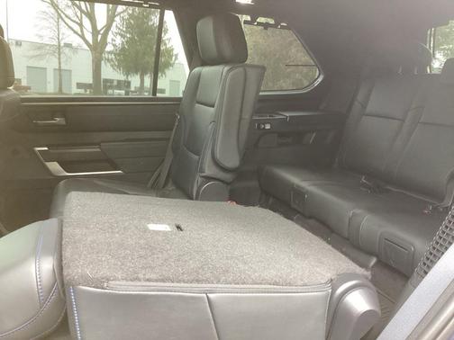 2024 Toyota Sequoia Platinum