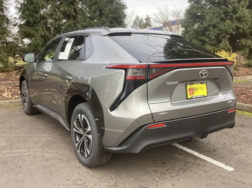 2025 Toyota bZ4X XLE