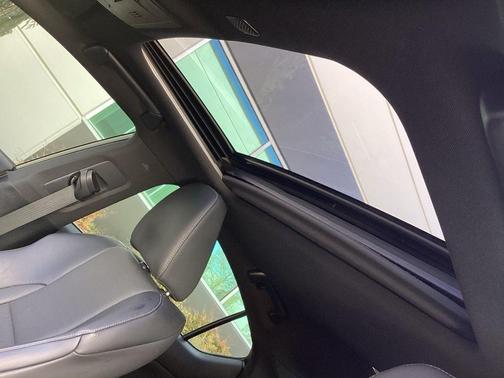 Iridium 2021 Lexus IS 350 Base