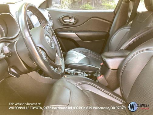 Bright White Clearcoat 2021 Jeep Cherokee Latitude Lux