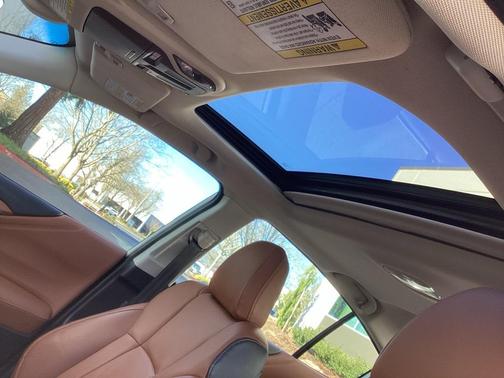 2020 Subaru Legacy Touring XT