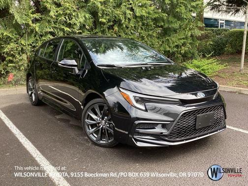2025 Toyota Corolla Hybrid SE