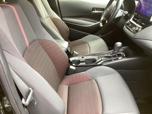 2025 Toyota Corolla Hybrid SE