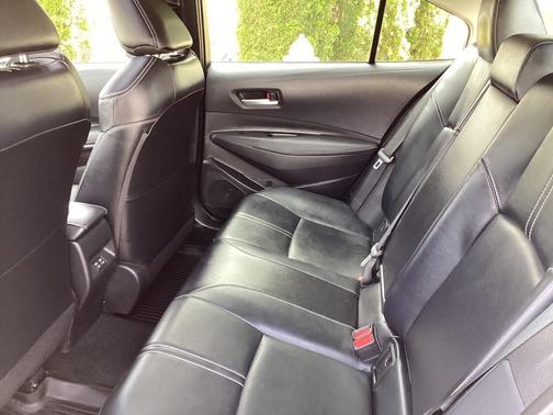 2023 Toyota Corolla Hybrid XLE