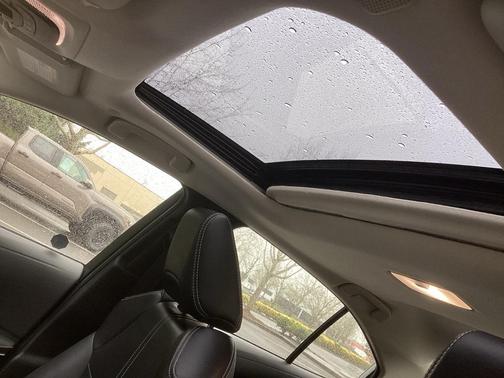 2023 Toyota Corolla Hybrid XLE