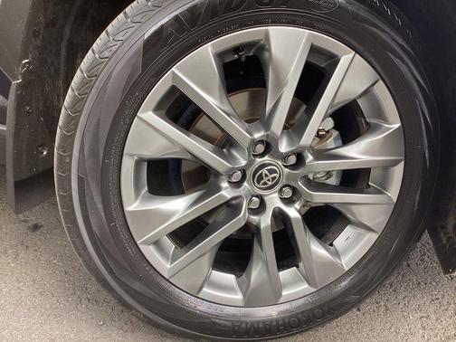 Blueprint 2025 Toyota RAV4 XLE Premium