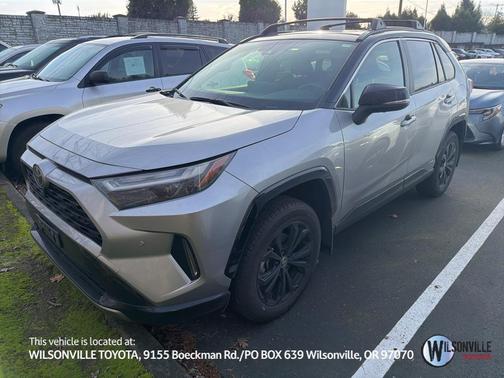 2025 Toyota RAV4 Hybrid SE