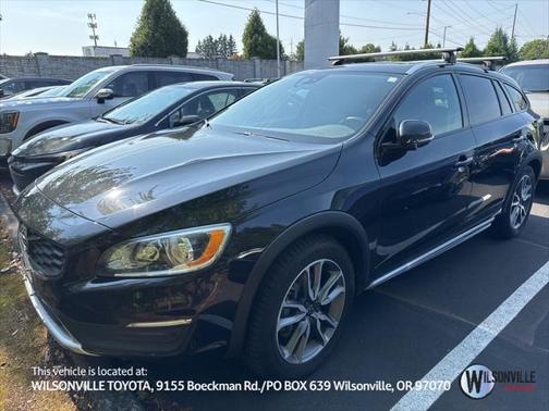 2018 Volvo V60 Cross Country T5