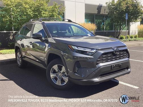 2025 Toyota RAV4 Hybrid XLE