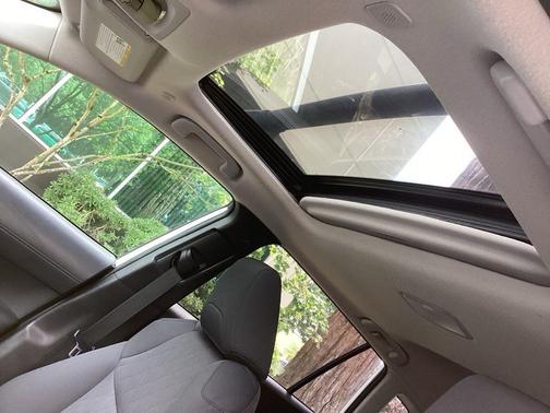 Wind Chill Pearl 2023 Toyota Corolla Cross LE