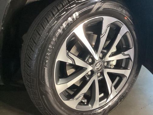Jet Black 2023 Toyota Corolla Cross XLE
