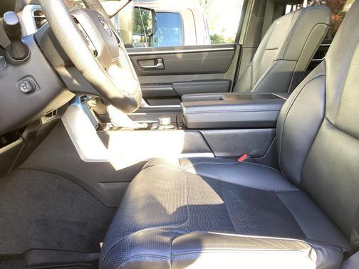 2025 Toyota Tundra Platinum