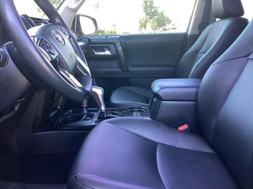 2022 Toyota 4Runner TRD Off Road Premium