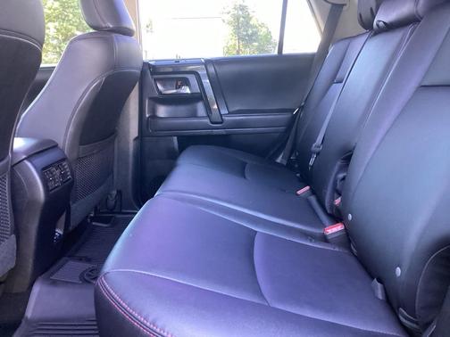 2022 Toyota 4Runner TRD Off Road Premium