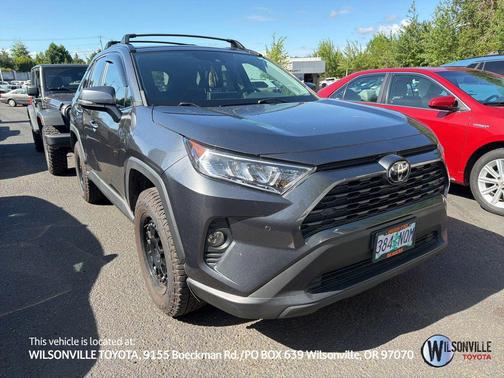 Magnetic Gray Metallic 2019 Toyota RAV4 XLE Premium