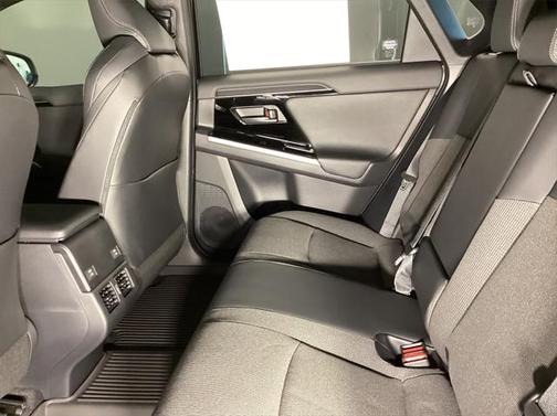 2025 Toyota bZ4X XLE