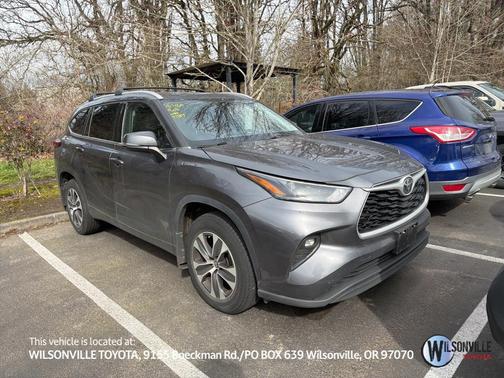 2022 Toyota Highlander XLE