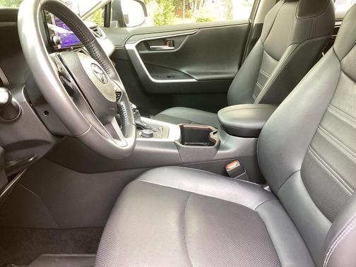 2024 Toyota RAV4 Hybrid Limited