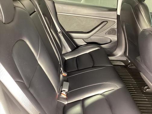 2020 Tesla Model 3 Performance