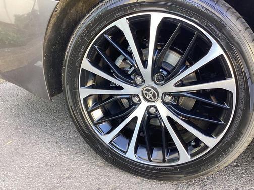 Predawn Gray Mica 2020 Toyota Camry SE