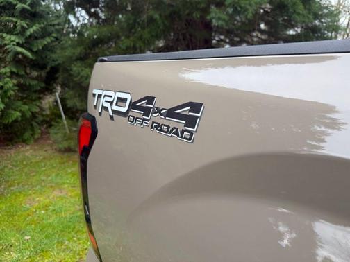 2026 Toyota Tundra Hybrid Platinum