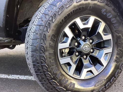 2023 Toyota Tacoma TRD Off Road