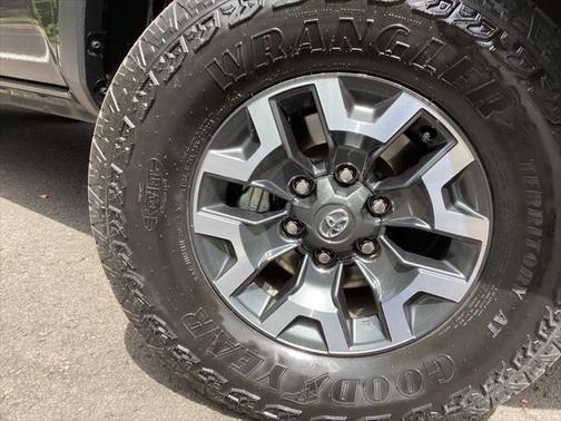 2023 Toyota Tacoma TRD Off Road