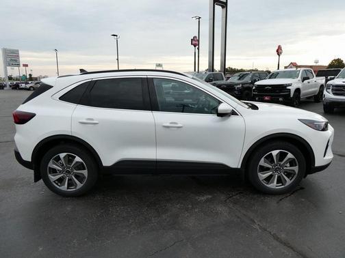 2023 Ford Escape Platinum