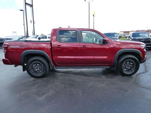 Cardinal Red Tricoat 2022 Nissan Frontier PRO-4X