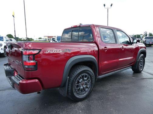 Cardinal Red Tricoat 2022 Nissan Frontier PRO-4X