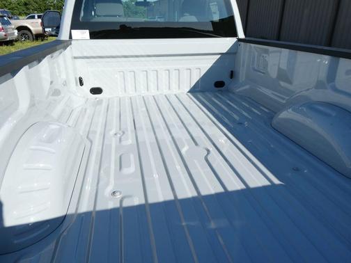 Avalanche 2026 Ford F-250 XL