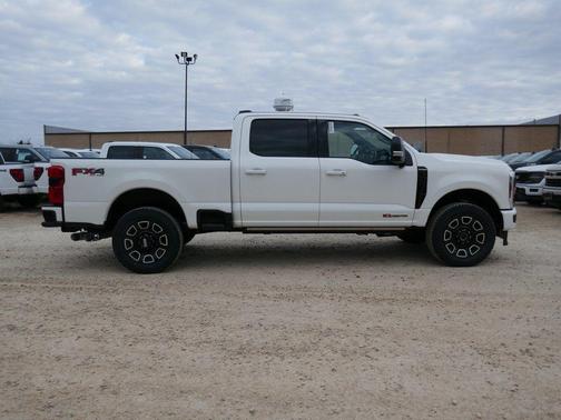 2026 Ford F-250 Platinum