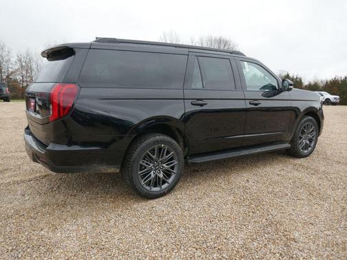 Agate Black Metallic 2026 Ford Expedition Max Platinum